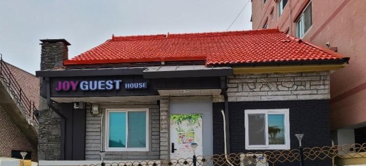 Joy Guest House Асан Екстер'єр фото